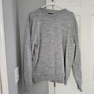 1901 Sweater sz L